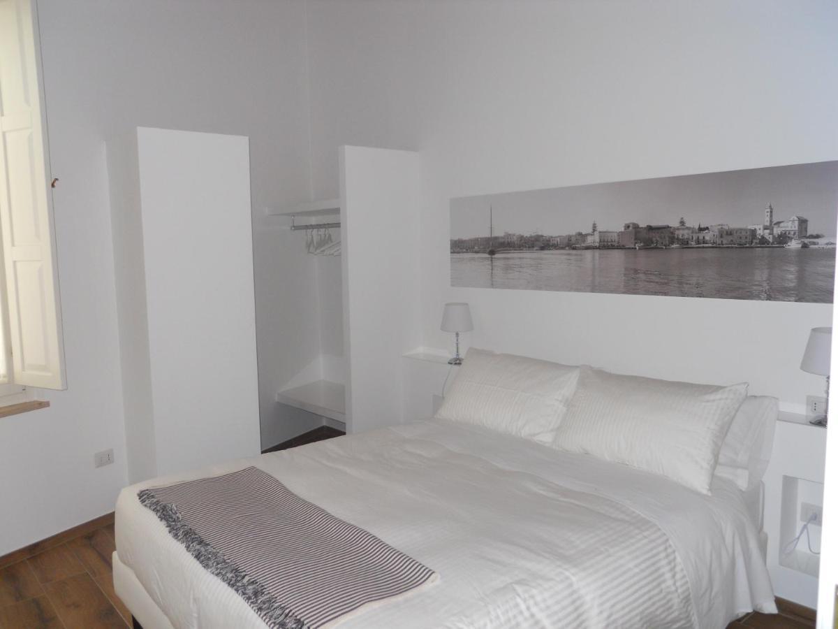 Bed and Breakfast La Soffitta Covelli Трани Экстерьер фото